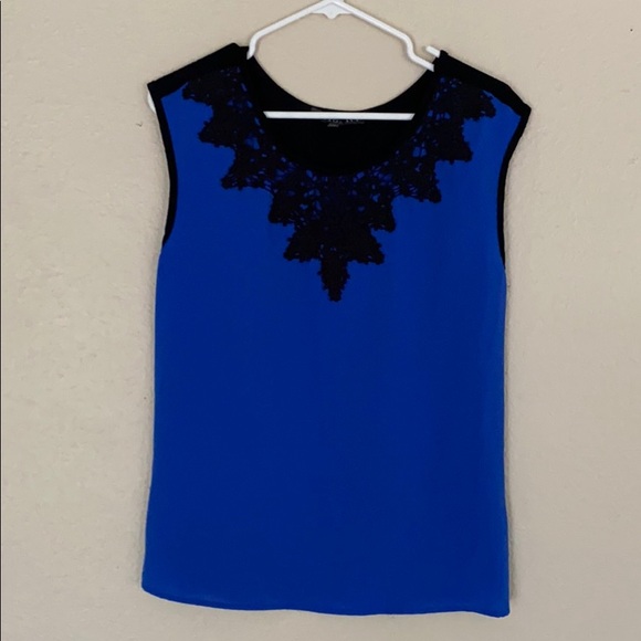 Brixon Ivy Tops - Black and blue sleeveless blouse Brixon Ivy Tops - Black and blue sleeveless blouse